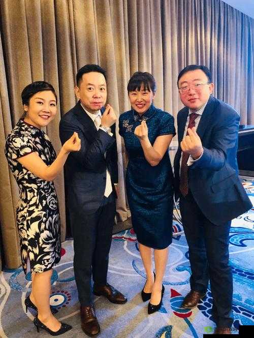 丈夫邀请部长聚餐：一场特别的聚会