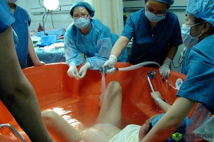 不盖被子打牌生孩子免费：这是什么情况