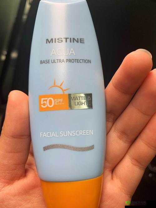 蜜丝婷大草莓和小草莓对比:防晒力、肤感大不同