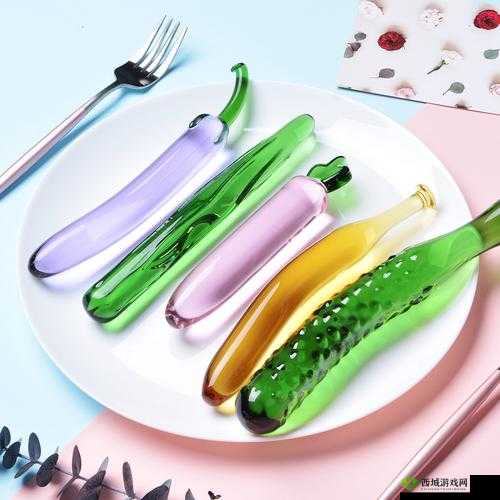 榴莲草莓西瓜茄子黄瓜:五种蔬果的奇妙组合