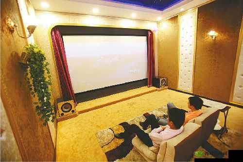 辣妹子影院，打造你的私人观影空间