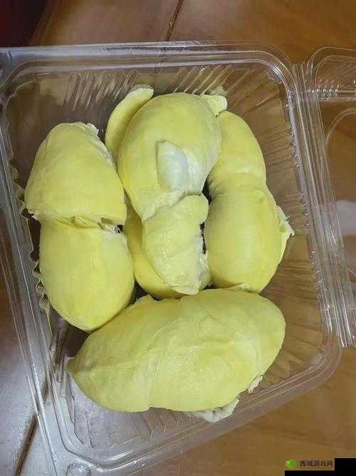 草莓香蕉榴莲 9w97w 乳液 lisa:一场水果与水果的奇妙碰撞