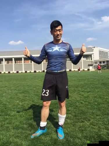 大学足球教练王猛与陈磊 110:共铸辉煌足球梦