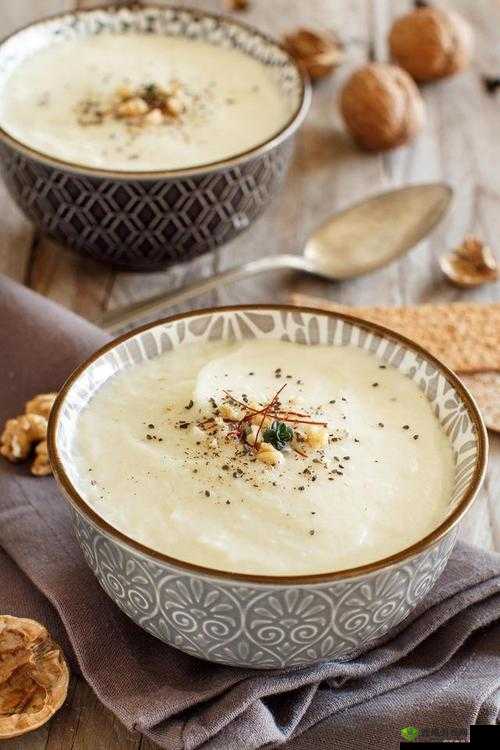 广东传统甜品:姜汁撞奶 POH