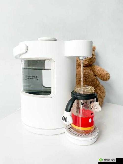 满满牛奶壶,开启活力一天