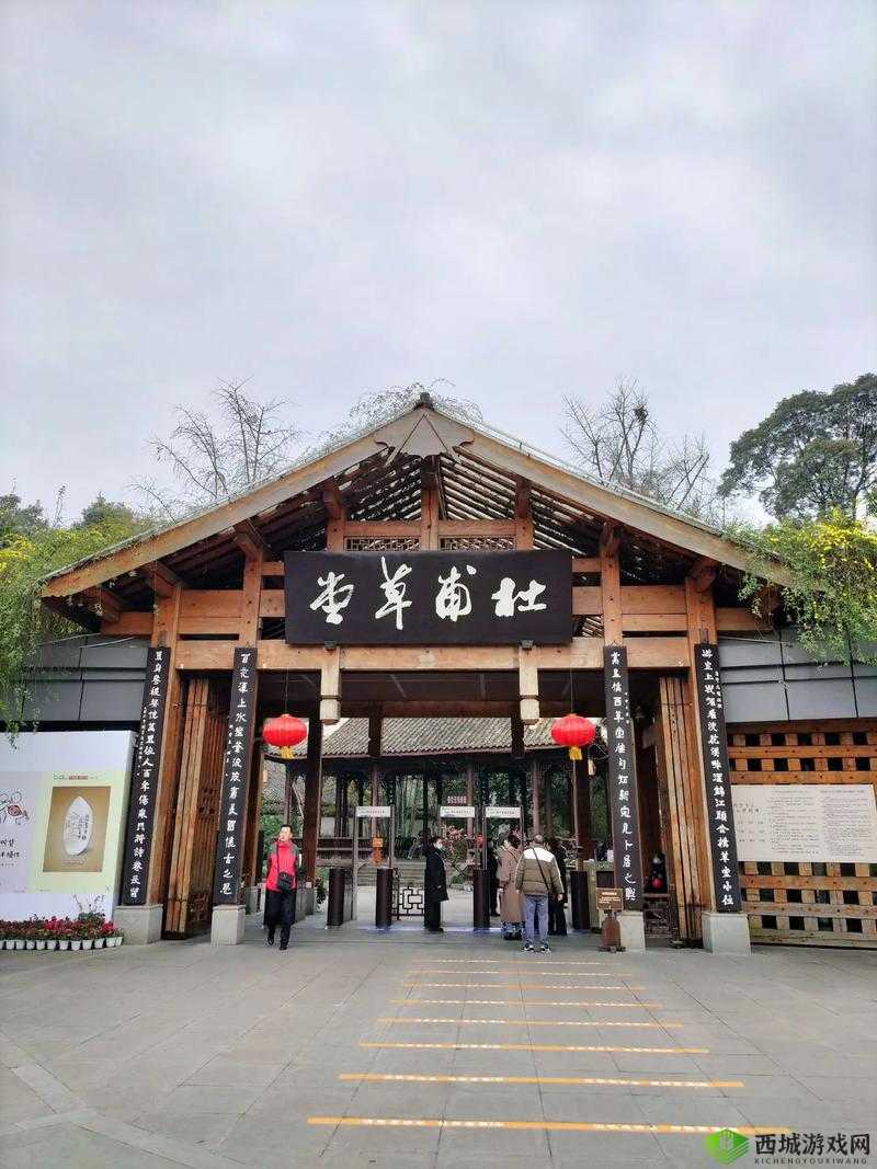 杜甫漂泊生,留下多处住所,最著名的杜甫草堂位于成都市中心