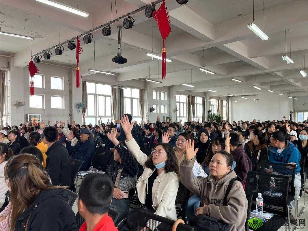 朝阳初升：校园 1-1h