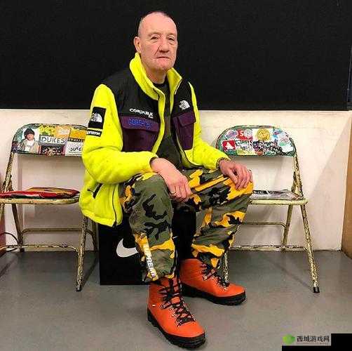 ZOMBIE老头SUPREME:神秘的存在