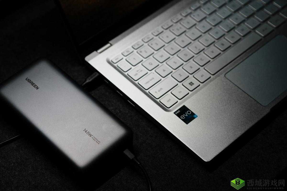 十九岁MacBookPro 高清完整版:青春的科技伴侣