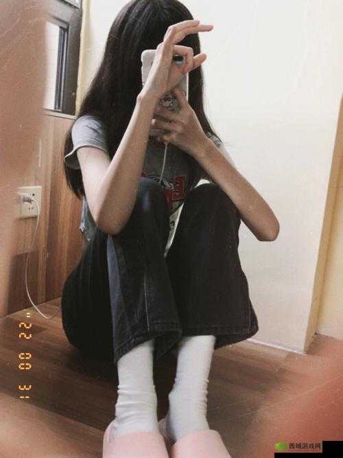 镜脸红润落泪，如此享受：是何感受？