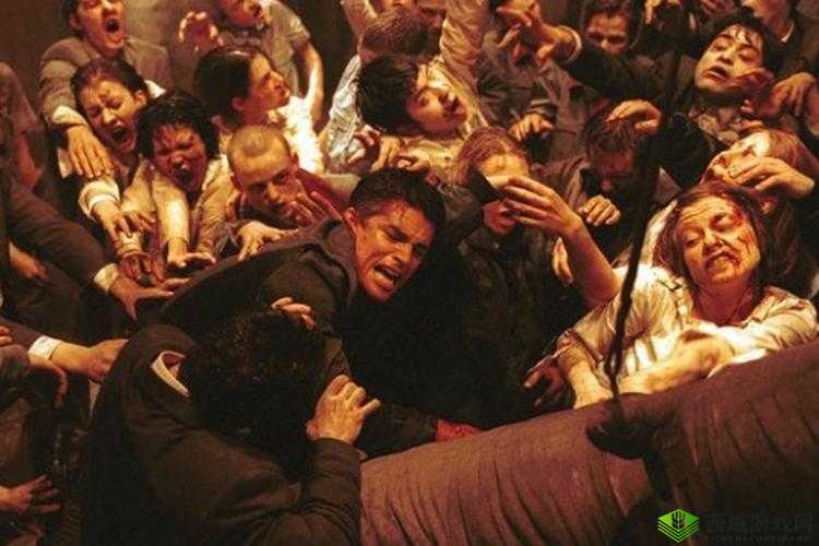 丧尸围城下的废土逃生之路:残酷世界的绝境逃生瞬间截图预览