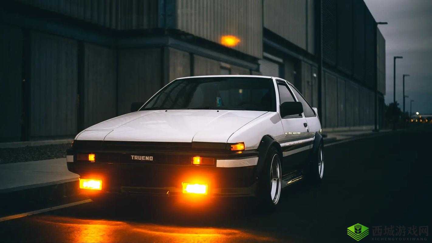 YSL鍗冧汉鍗冭壊AE86:酷炫汽车来袭