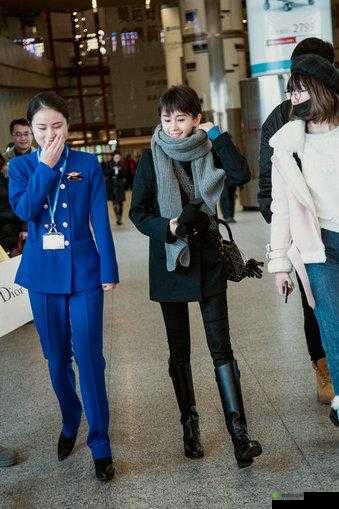 闄璇诲堝堢帇闈欑殑姣嶇埍娓╂殩瀛╁瓙蹇冪伒:愛的力量