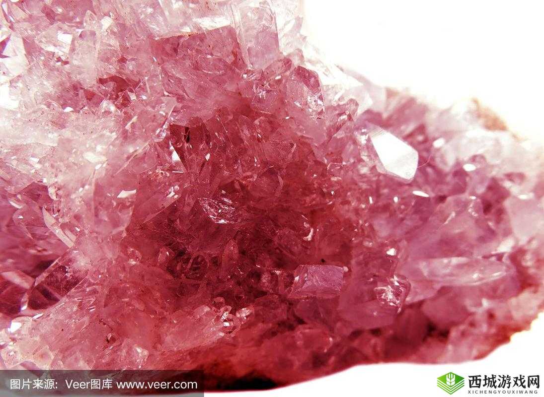 粉色 ABB 苏州晶体:其特点与应用