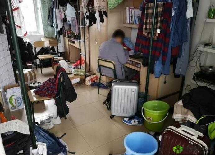 在宿舍被舍友整得最深的一天