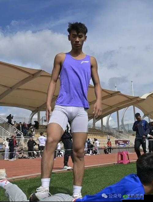 体育生单男:运动场上的独特风采