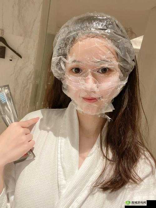 一面上边一面膜下边的免费:新奇独特的现象