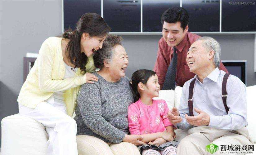 父母儿女媳,同聚齐贺岁