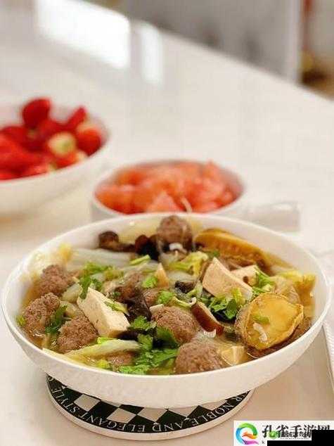 苏软软汆肉的日常：温馨美食时光