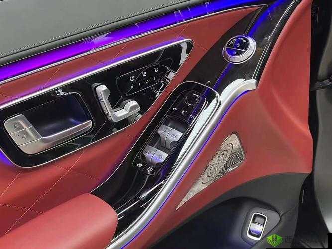 AAAA 级毛皮最火的一句透露了中文社区开放信息:全新解读