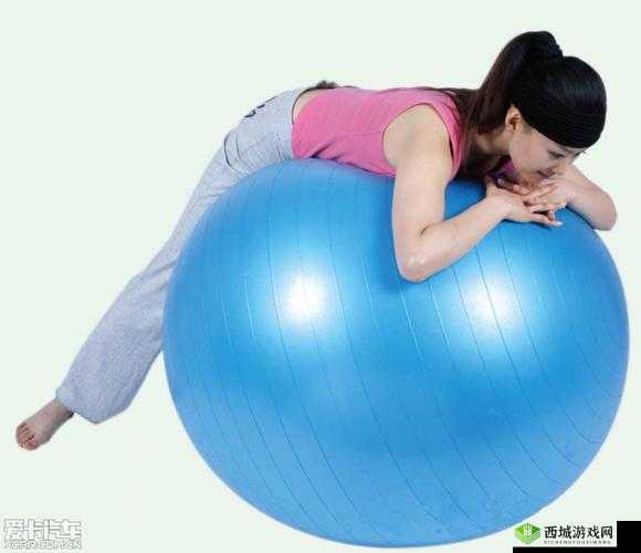 两个球球：摇晃不停的诱惑