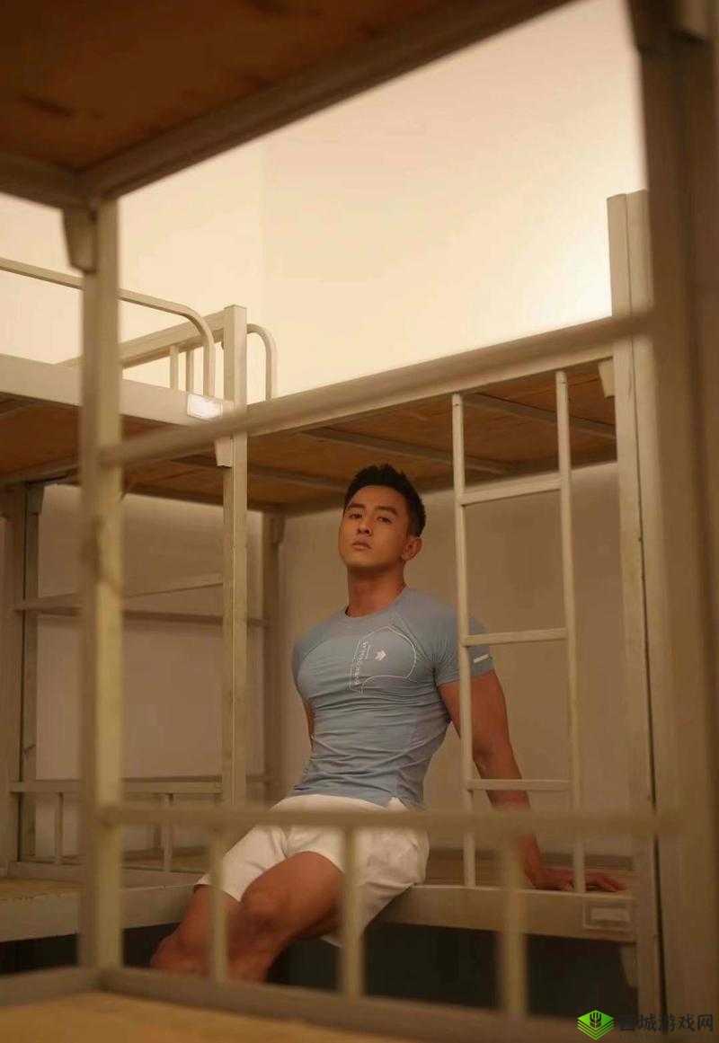 中国体育生宿舍GARY飞机：青春热血的生活