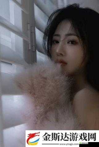 已满十八带好纸巾从此转人受到虎牙主播经常透露留言：请注意保护个人隐私