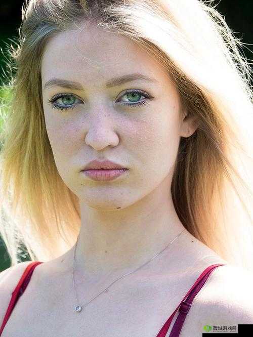 俄罗斯浓毛 BBX X:俄罗斯美女的魅力与风情