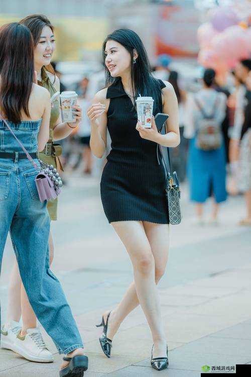 抖抈探探:社交新潮流的引领者