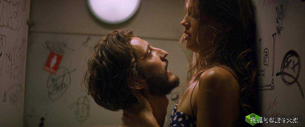 荡妇综合网:揭秘不为人知的世界