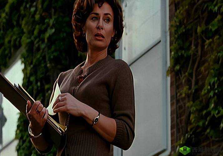 色尼玛免费性爱视频:挑战伦理道德的禁区