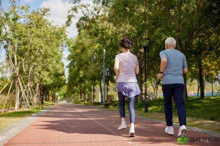 老女人的屄引发的争议：探讨年龄与性的边界