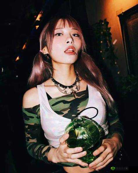 仙踪林直接入口 RAPPER 引领潮流风尚