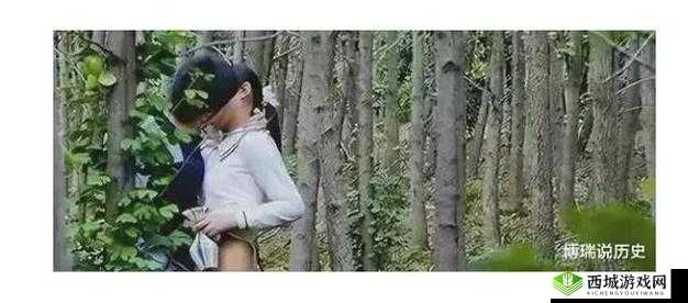 在公园角落里的猛烈行为- 令人震惊的私密画面