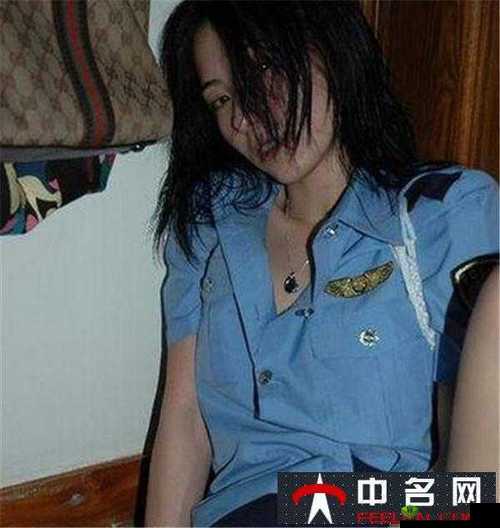 张柏芝吃鸡照艳全集:香港女星的性感瞬间