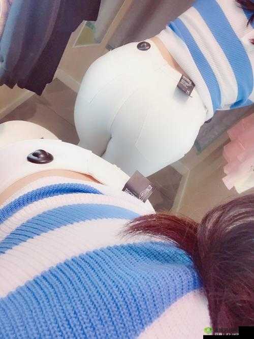 撒尿正面BBW毛多多:激情四射的狂野体验