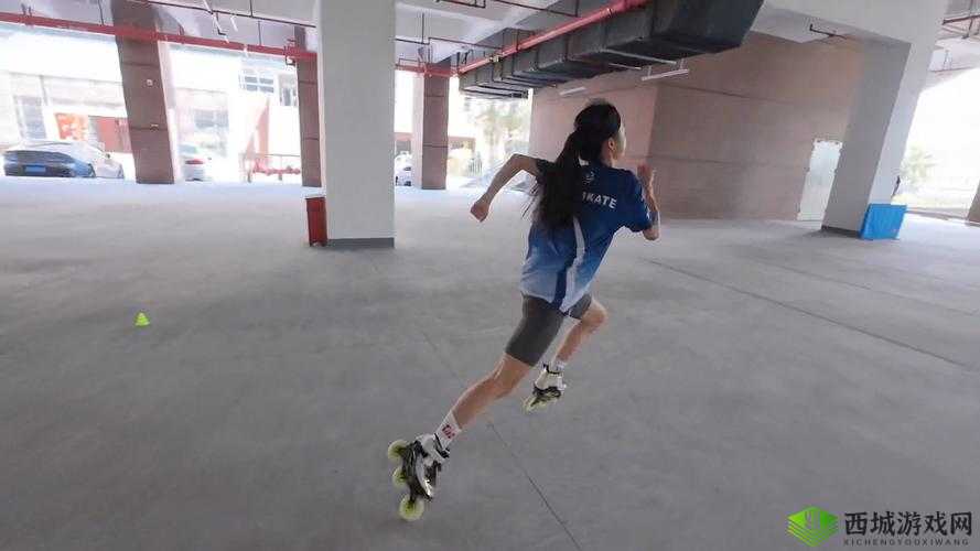 轮滑网视频:激情飞扬的 30 分钟,挑战你的极限