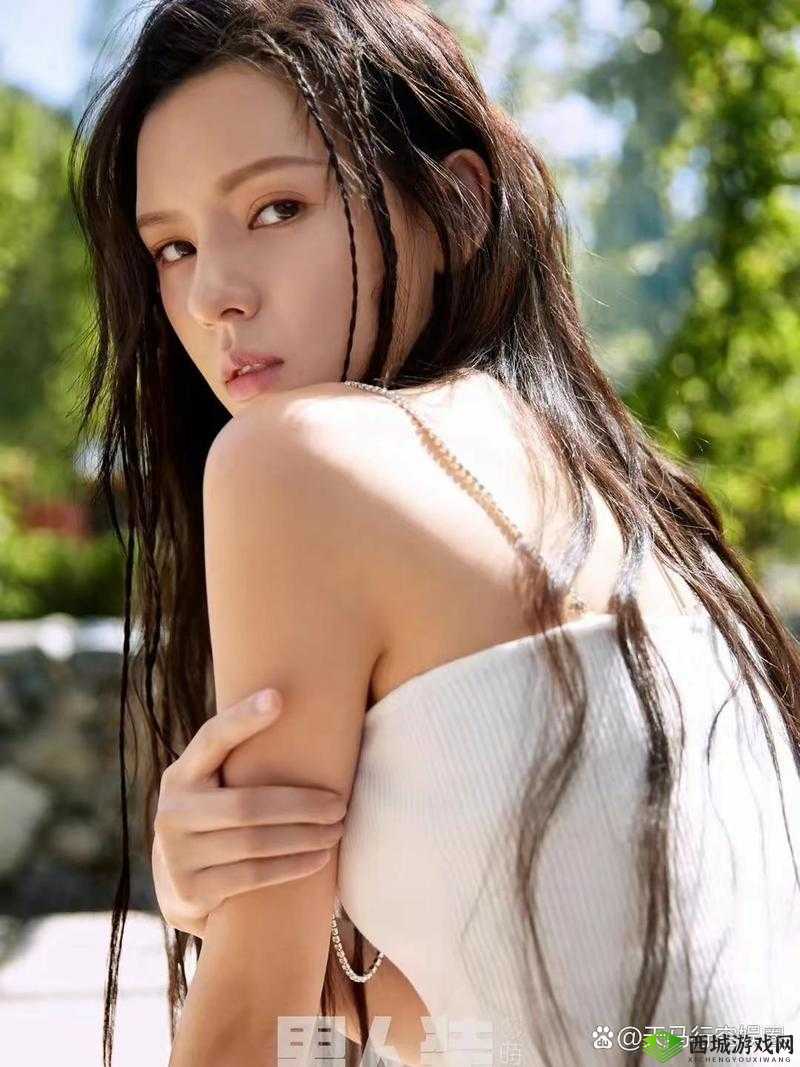 极品小仙女:艺校的璀璨之星