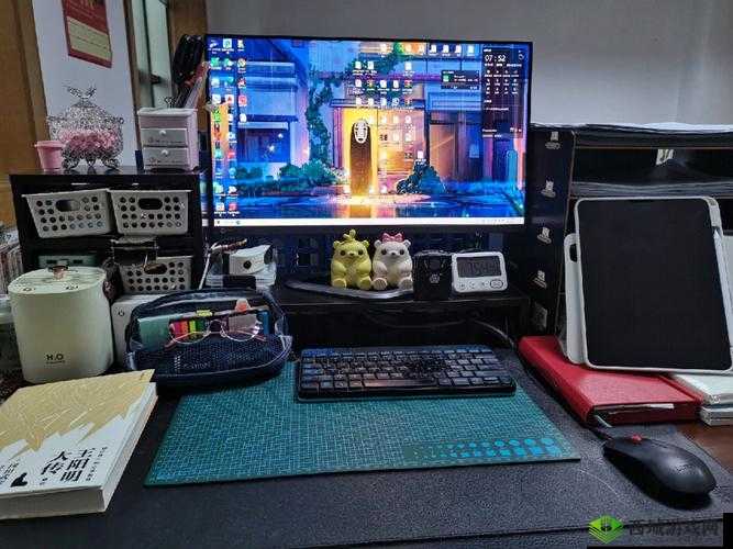 浪货趴办公桌疯狂 H 揉秘书的劲爆场景呈现