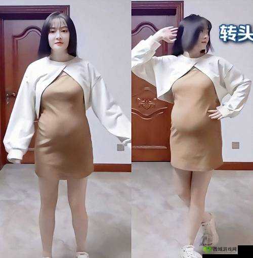 小哑巴挺着个孕肚坐在沙发：背后有着怎样不为人知的故事