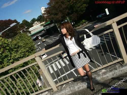 十次啦综合怡春院:成人世界的探索之旅