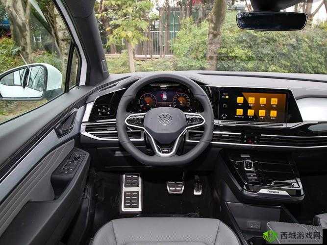 体验 4s4s4s4s 色大众的奢华,感受无与伦比的驾乘乐趣