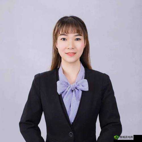 JL ZZZ 老师:一位深受学生喜爱的优秀教育工作者