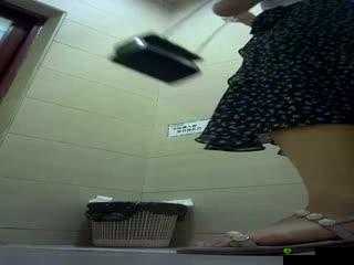 独家爆料海角大神之强奸邻居少妇 15:震惊蜜桃视频流出