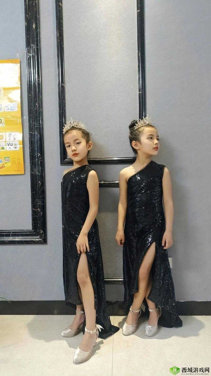 双胞胎姐妹齐上阵,众星云集演绎别样精彩