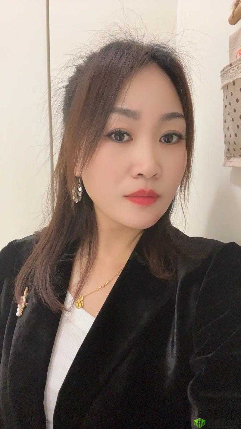 专约老阿姨精神小伙返场是真的吗：炒作还是真情？