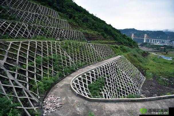 一级二级三级边坡高度一样吗?揭秘边坡设计的奥秘