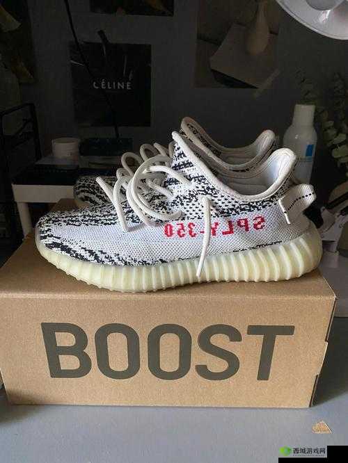 yeezy380 蜜桃粉与白色:高清精品解析全方位呈现