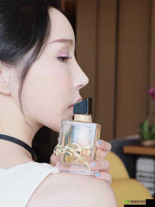 ysl 水蜜桃 86:令人陶醉的夏日香气