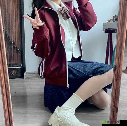 JK 制服:开襟与双人运动的奇妙结合